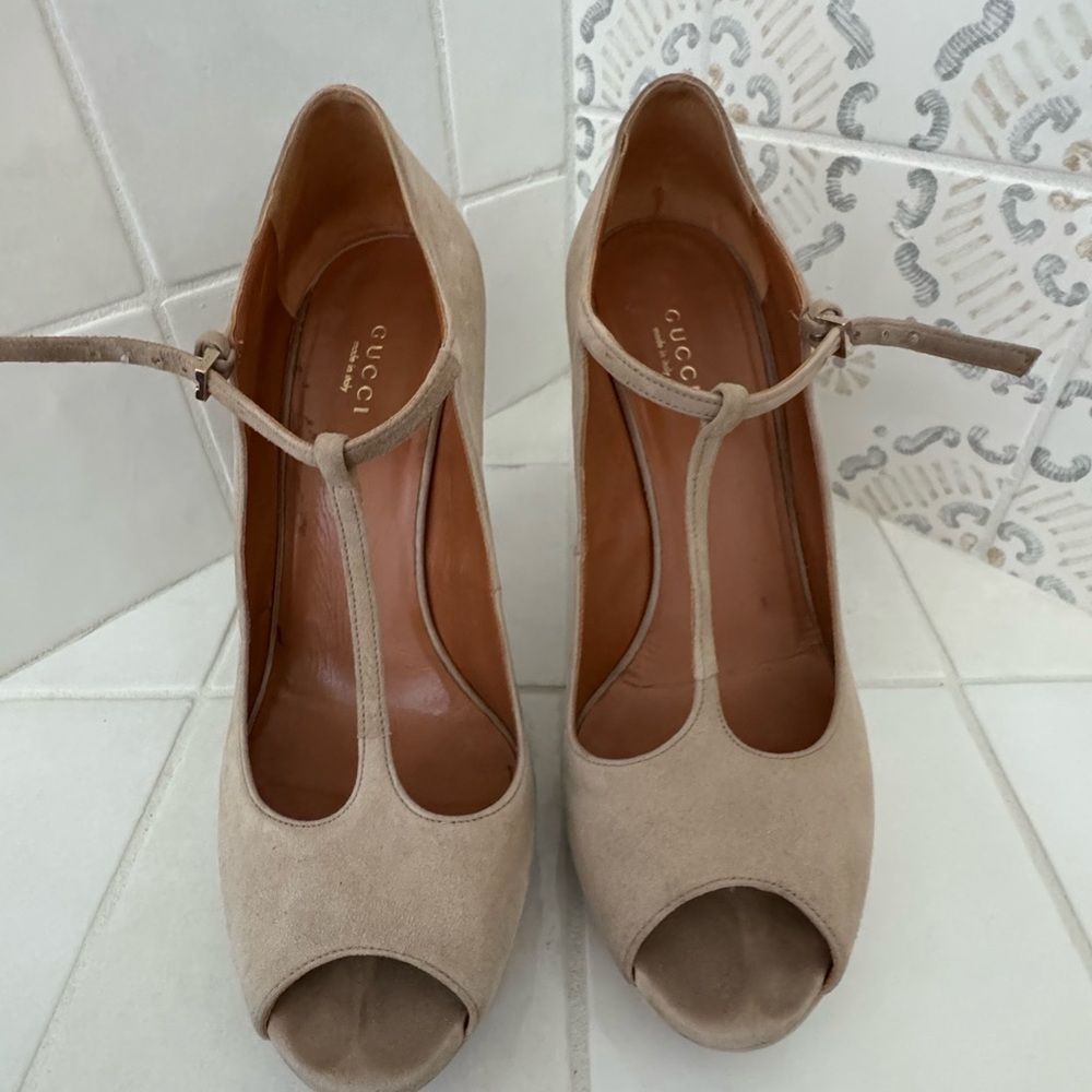 Gucci Women's Suede Peep Toe Pump Heels